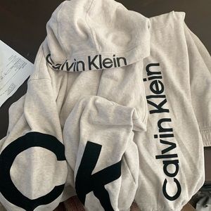 Calvin Klein beige xxl jogging suit